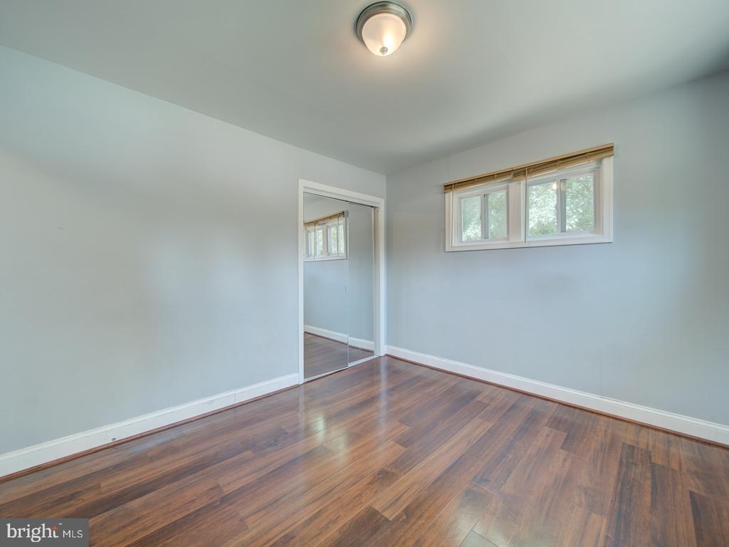 Fleming St, Alexandria, VA 22306
