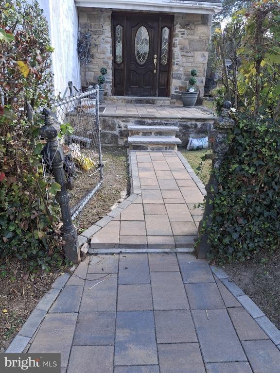 W Mount Pleasant Ave, Philadelphia, PA 19119