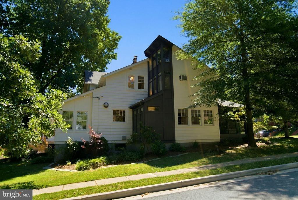 26th St S, Arlington, VA 22202