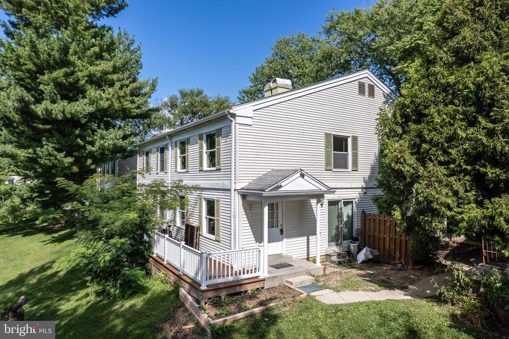 Hammershire Rd, Reisterstown, MD 21136