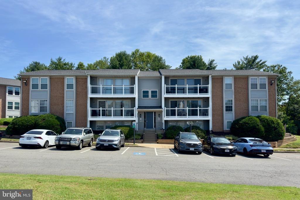 Yost Ln, Dumfries, VA 22026