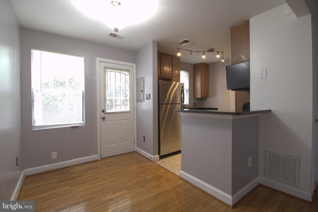 Kent Town Pl, Hyattsville, MD 20785