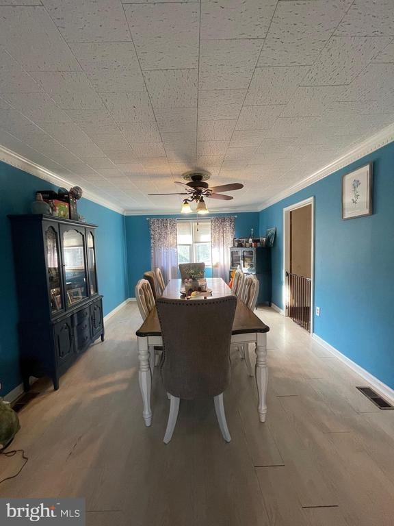 N Smith Ter, Clementon, NJ 08021