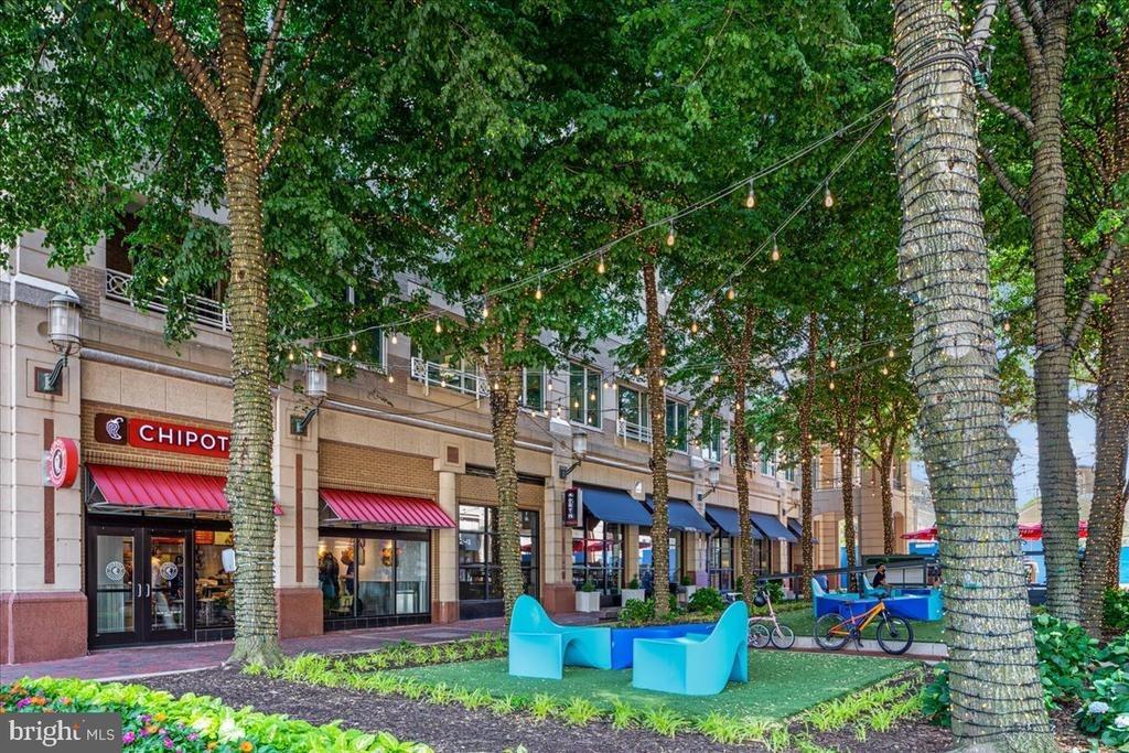 Easterly Rd, Reston, VA 20190