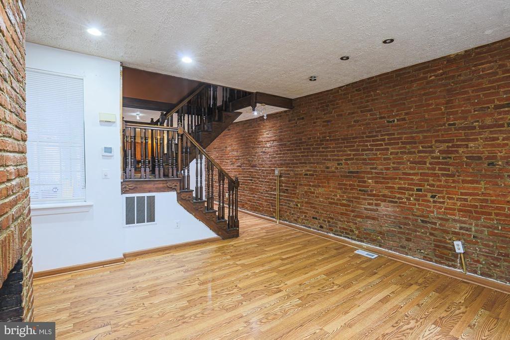 Scott St, Baltimore, MD 21230