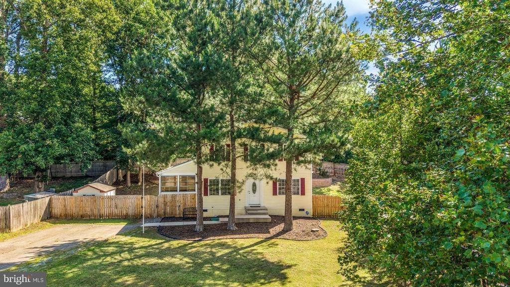 Plumosa Dr, Fredericksburg, VA 22405