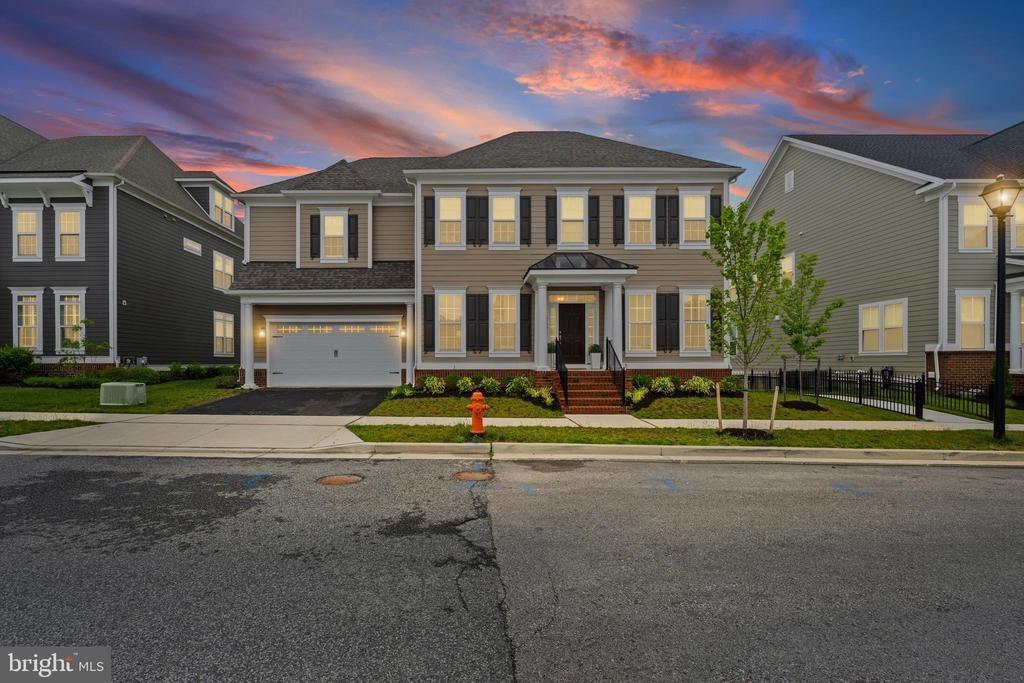 Paddington St, Middle River, MD 21220