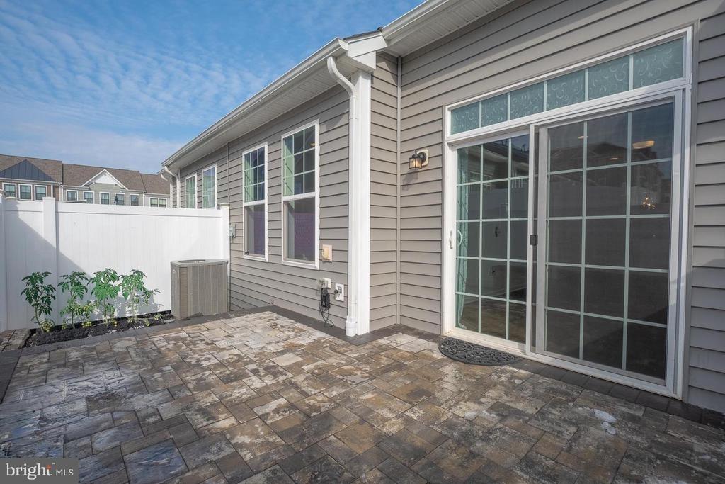 Goldeneye Cir, Clarksburg, MD 20871