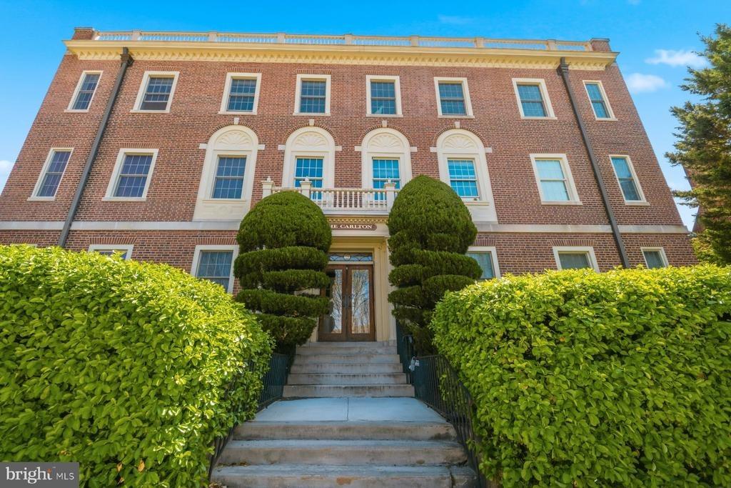 N Charles St, Baltimore, MD 21218