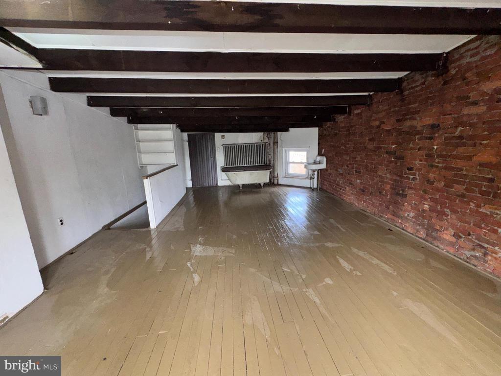 S Farragut St, Philadelphia, PA 19139