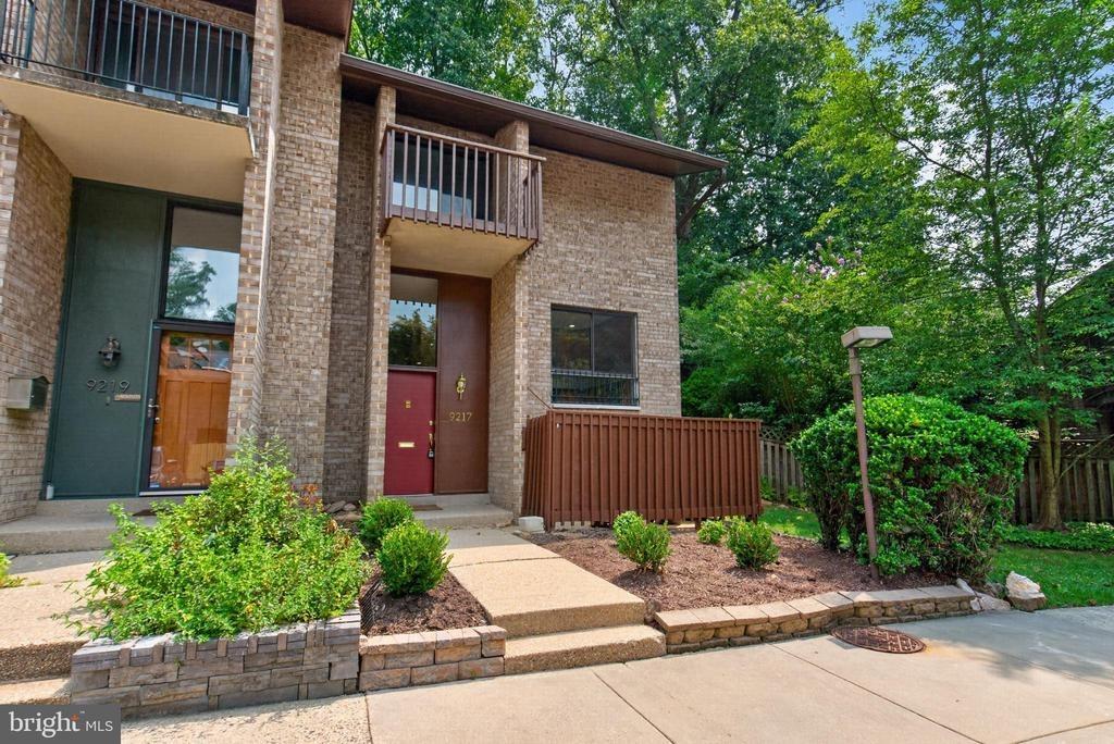 Three Oaks Dr, Silver Spring, MD 20901