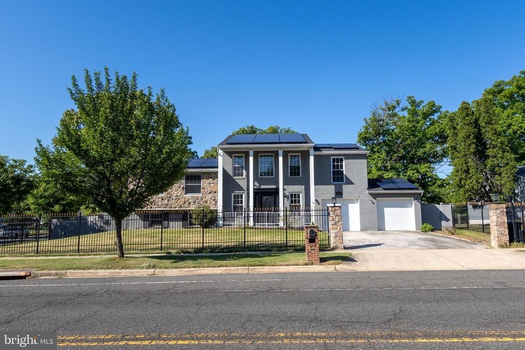Windbrook Dr, Clinton, MD 20735