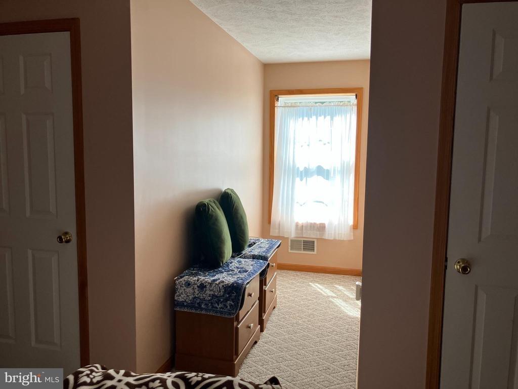 Antler Trl, Albrightsville, PA 18210