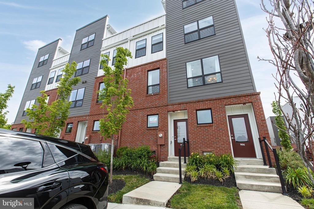 Riverplace Dr, Conshohocken, PA 19428