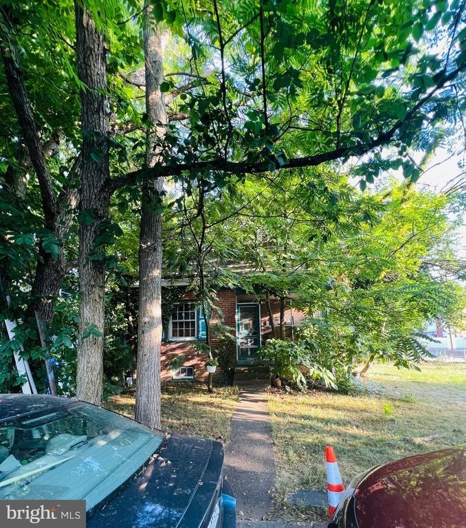 5th St S, Arlington, VA 22204