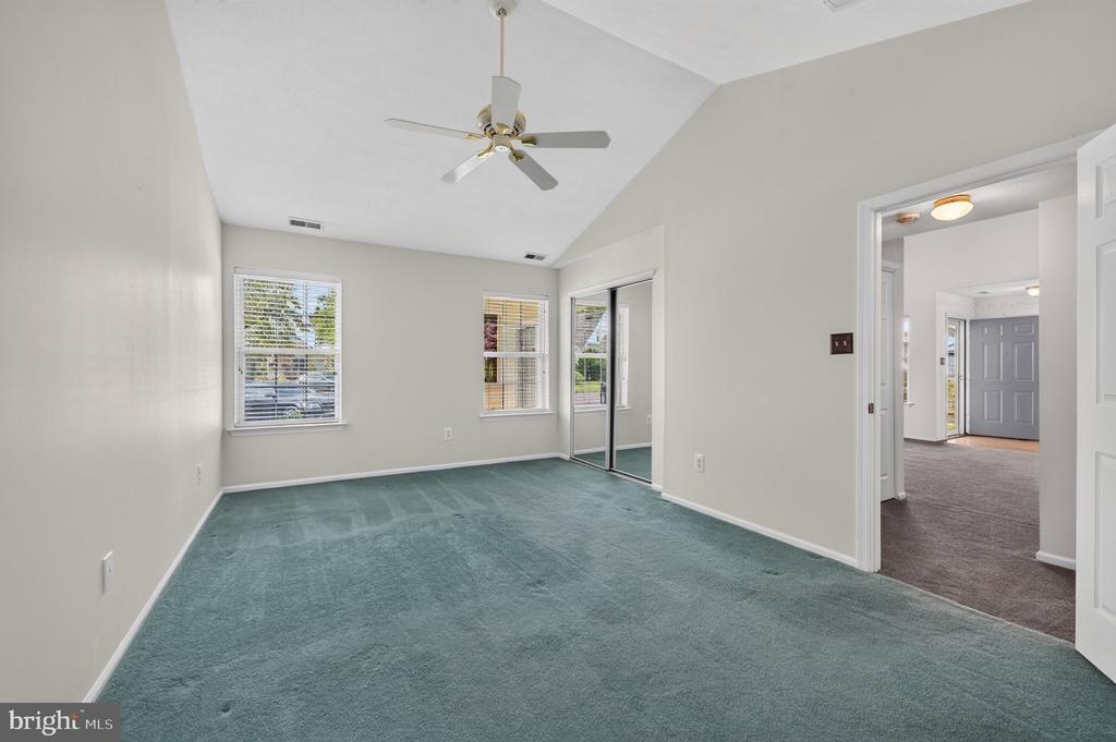 Sweetleaf Ter, Mount Laurel, NJ 08054