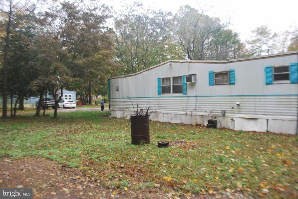 Whittier Dr, Millville, NJ 08332