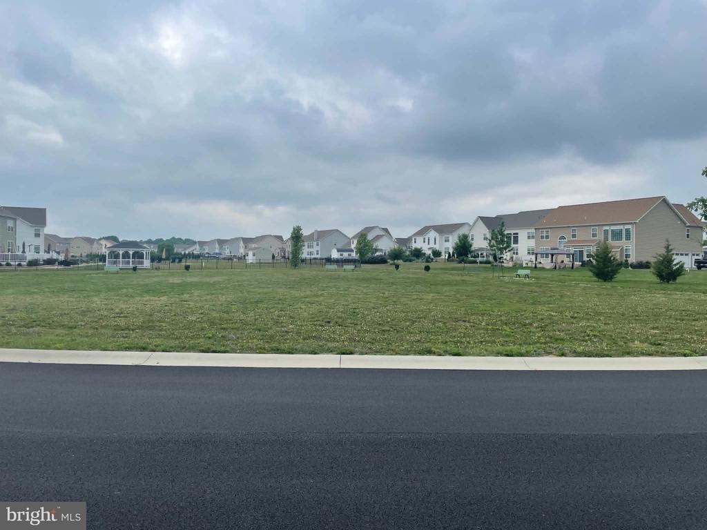 Hardrock Dr, Smyrna, DE 19977