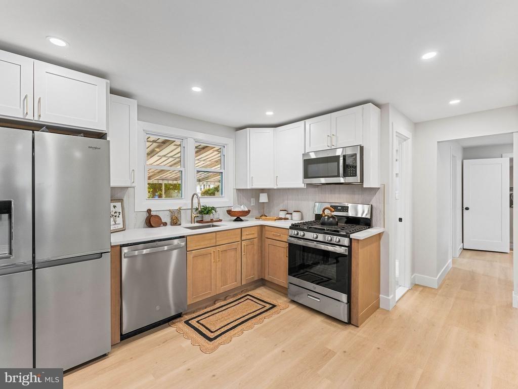Kings Hwy S, Cherry Hill, NJ 08034