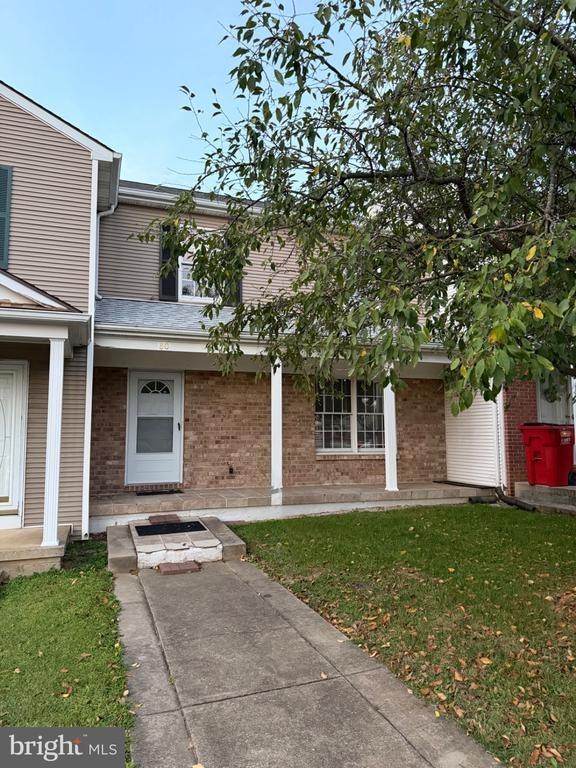 Mountaineer Ct, Charles Town, WV 25414