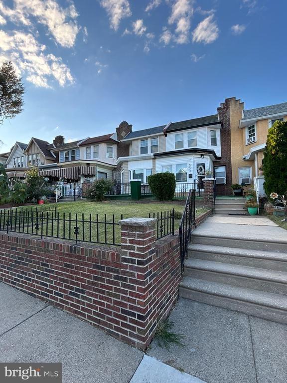 Diamond St, Philadelphia, PA 19131