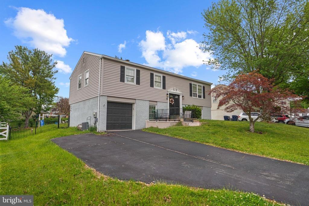 Mennonite Rd, Royersford, PA 19468