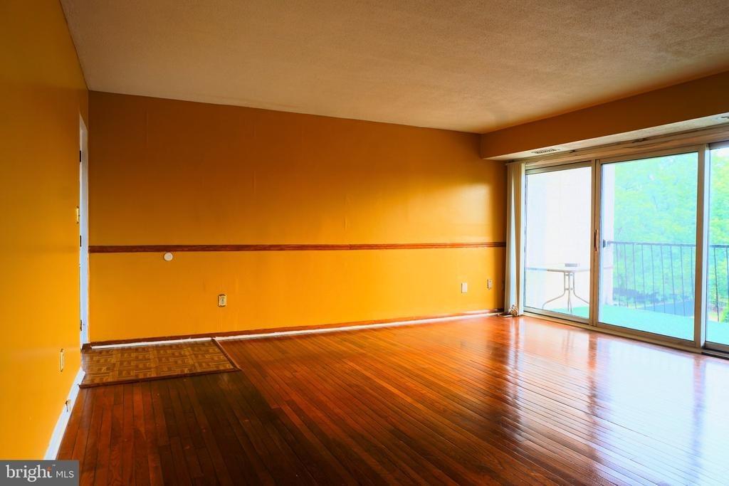 Riverdale Rd, New Carrollton, MD 20784