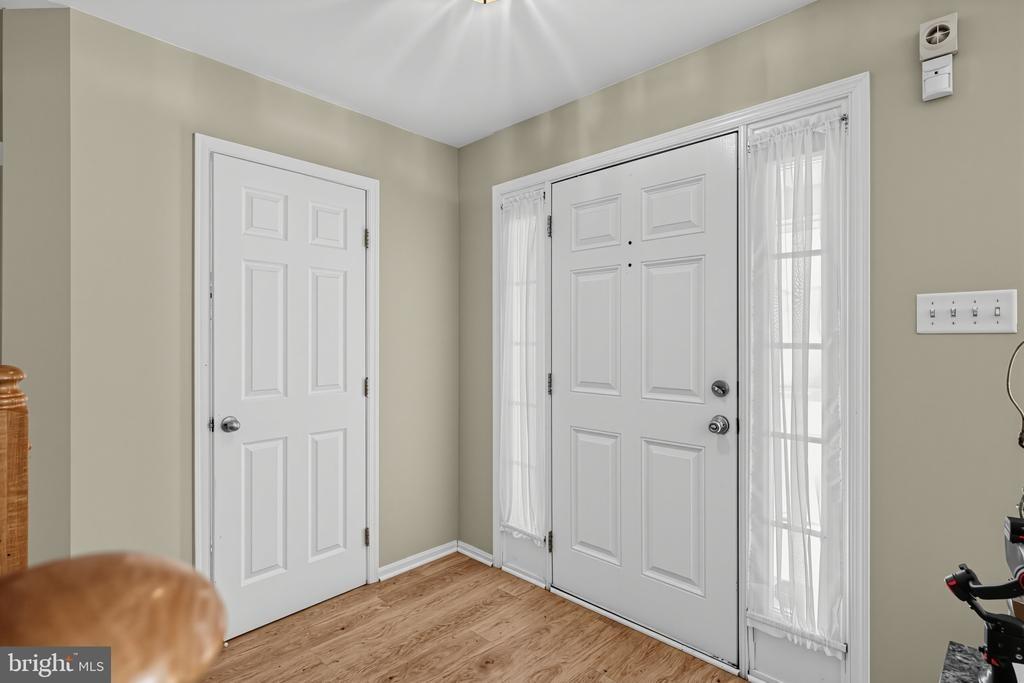 Gossett Ct, Waldorf, MD 20603