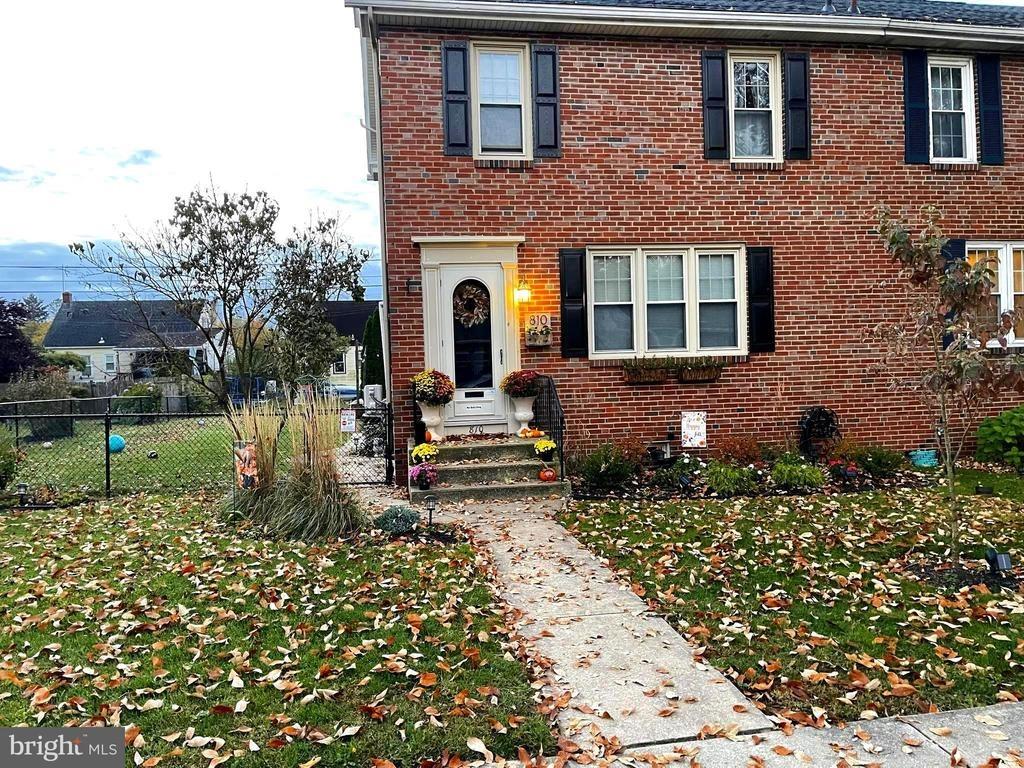 N Washington St, Pottstown, PA 19464