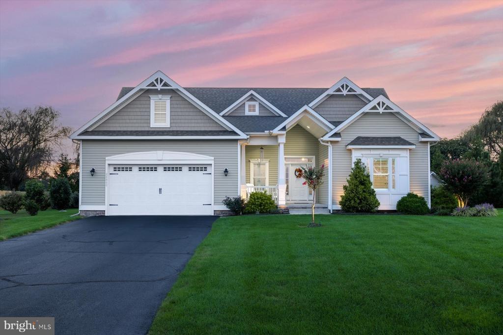 Mistletoe Dr, Georgetown, DE 19947