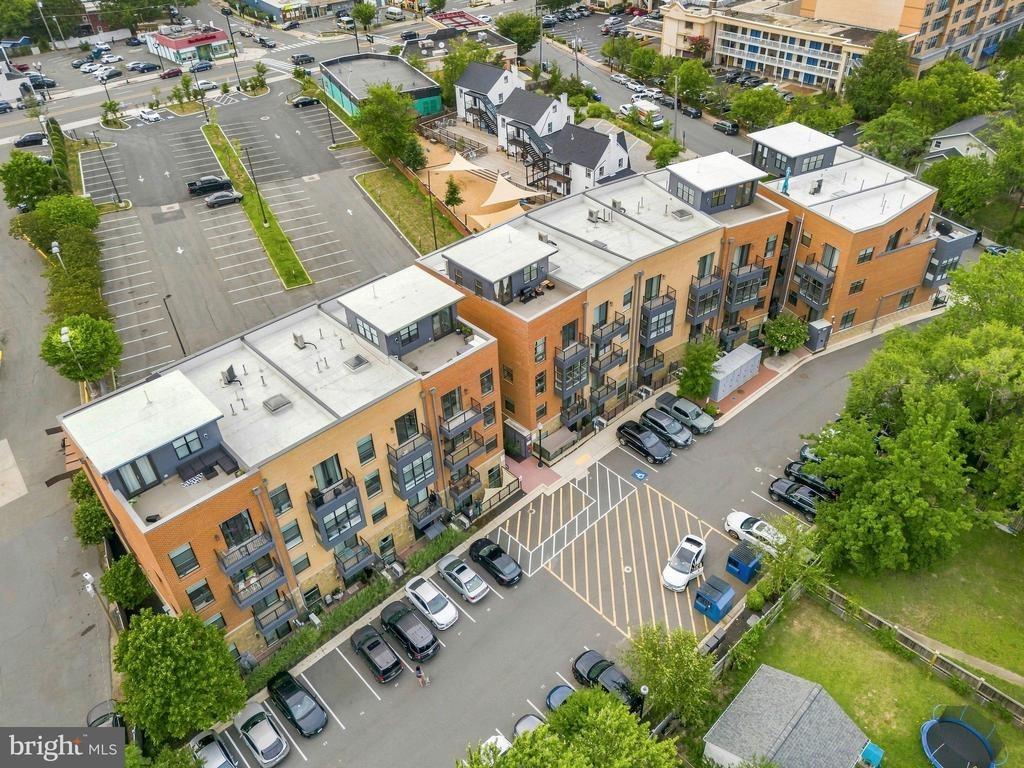 S Highland St, Arlington, VA 22204
