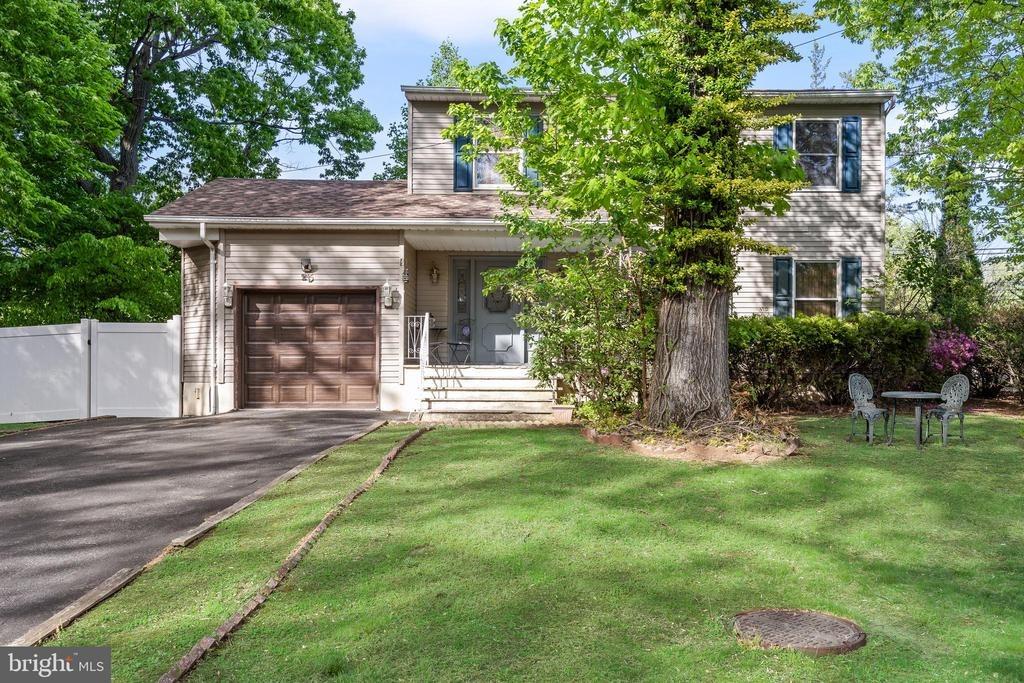 Ashland Ave, Cherry Hill, NJ 08003