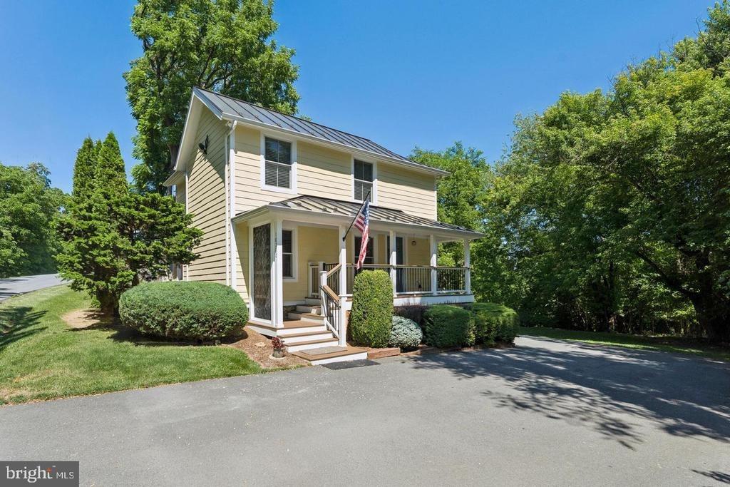 Clayton Hall Rd, Bluemont, VA 20135