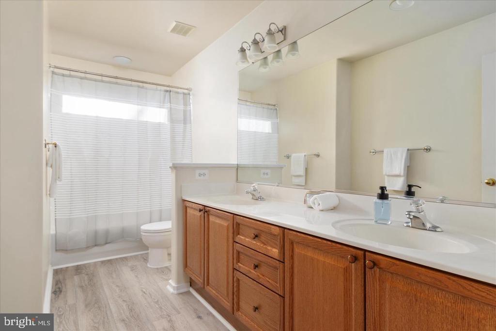 Darby Dr, Winchester, VA 22602