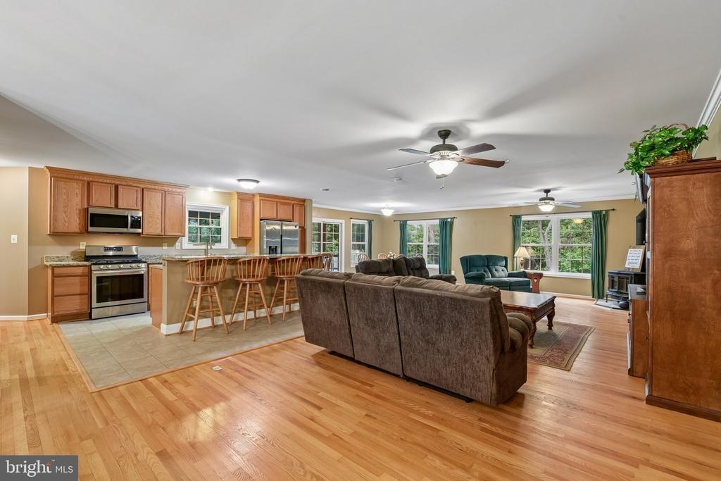 Richard Way, Severna Park, MD 21146