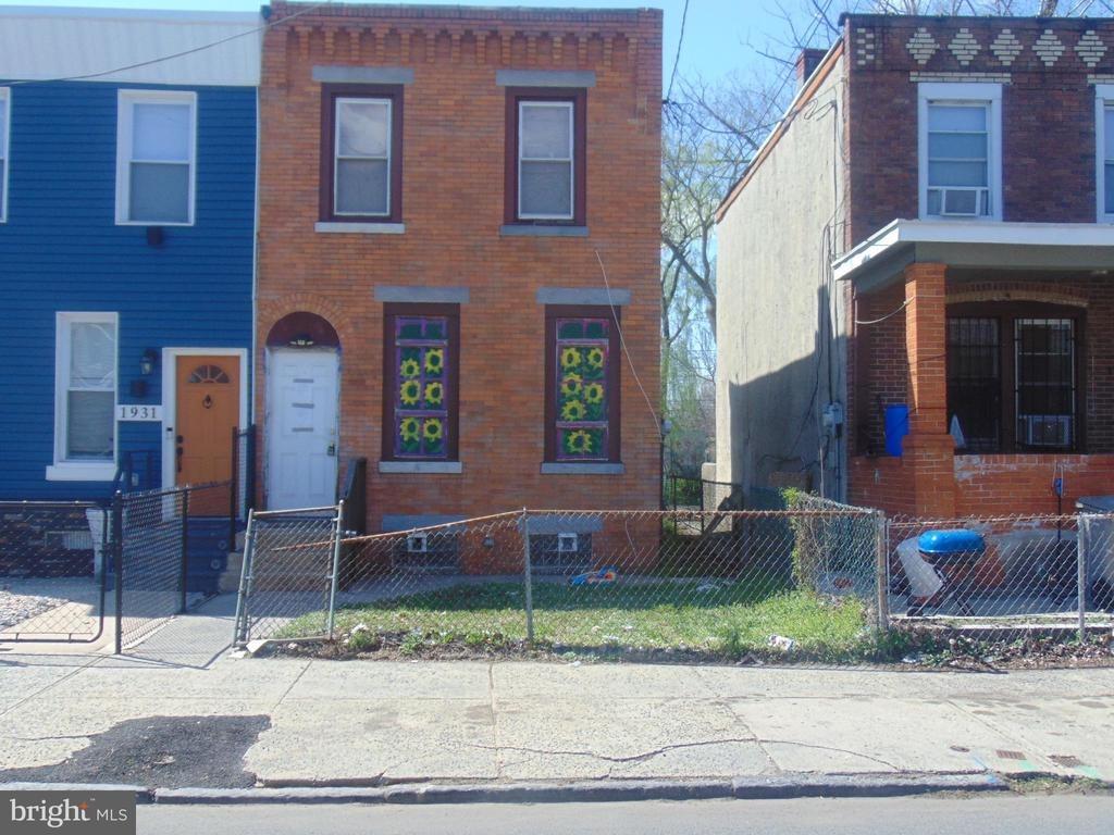 Fillmore St, Camden, NJ 08104