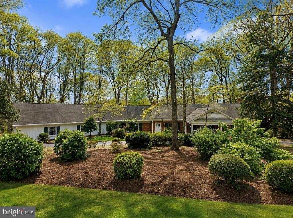 Hampton Dr, Fredericksburg, VA 22405