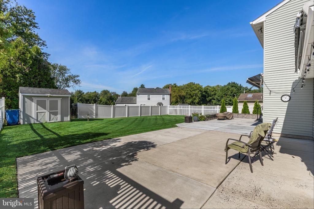 Mimosa Dr, Sewell, NJ 08080