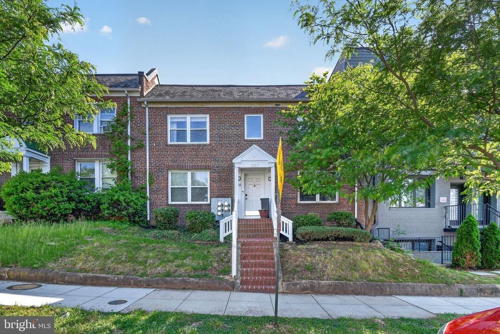 Meigs Pl Ne, Washington, DC 20002