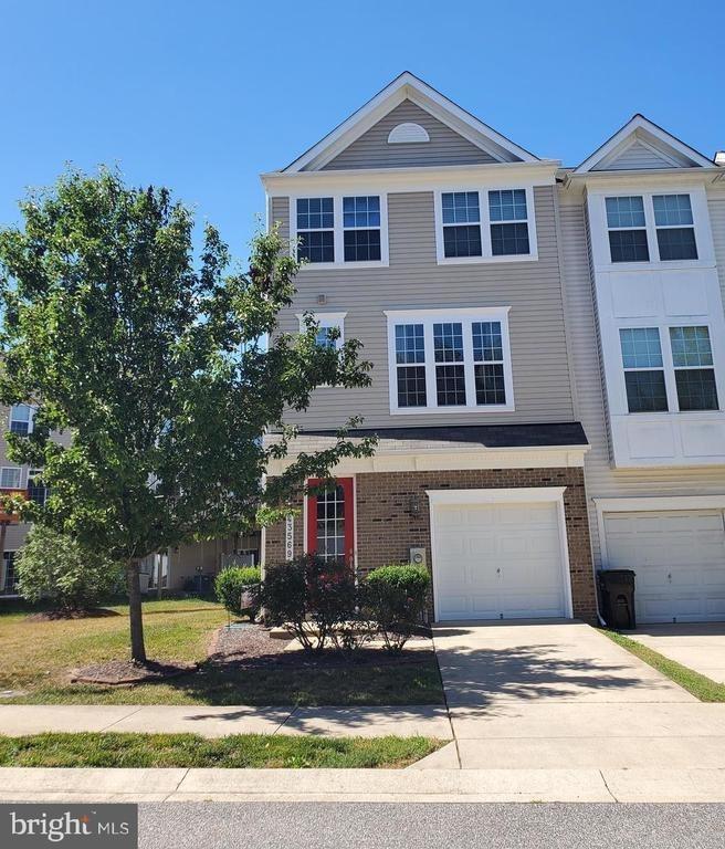 Marguerite Way, California, MD 20619
