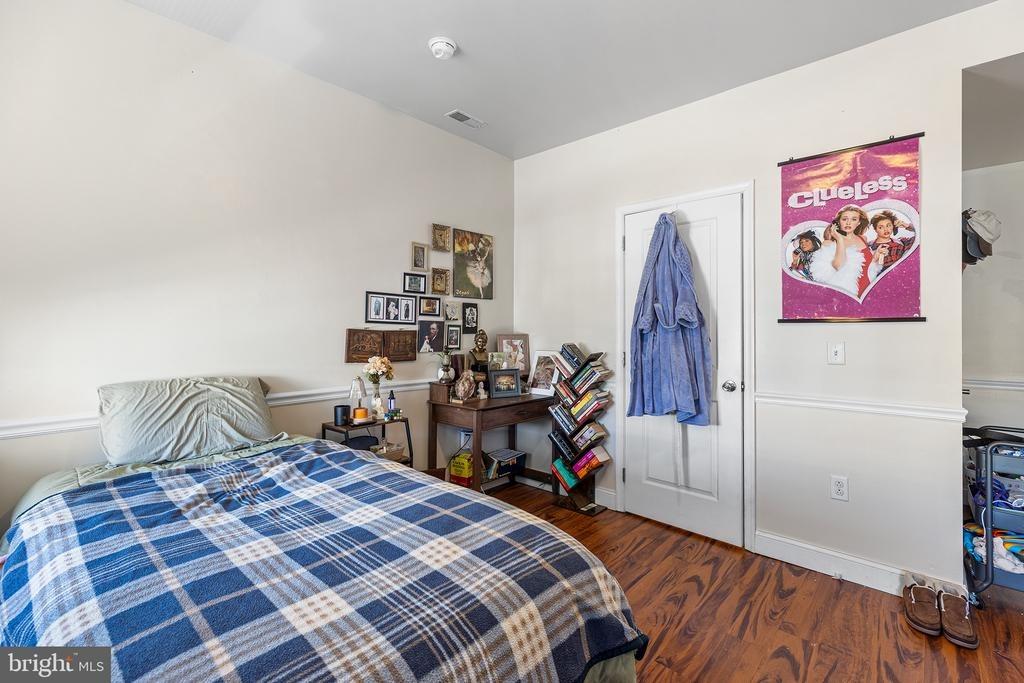 N 16th St, Philadelphia, PA 19121