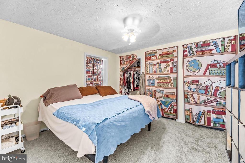 Meadow Oaks Ln, Huntingtown, MD 20639