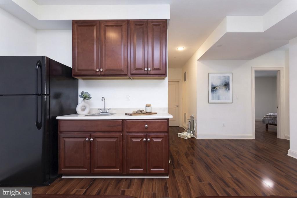 N Van Buren St, Rockville, MD 20850
