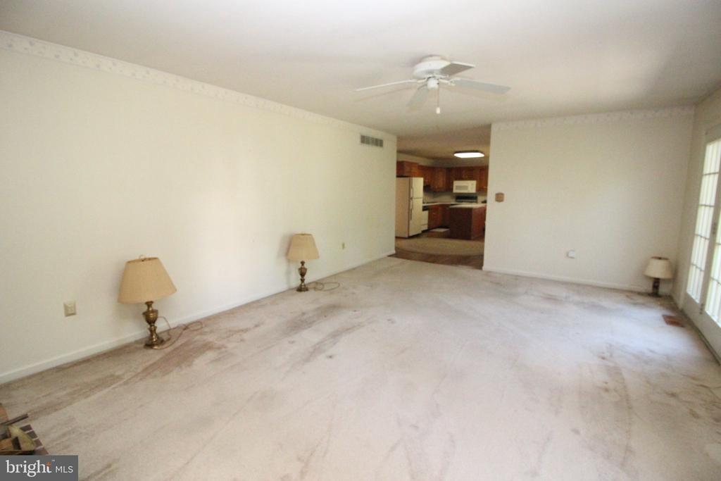 Shoemaker Way, Lansdale, PA 19446