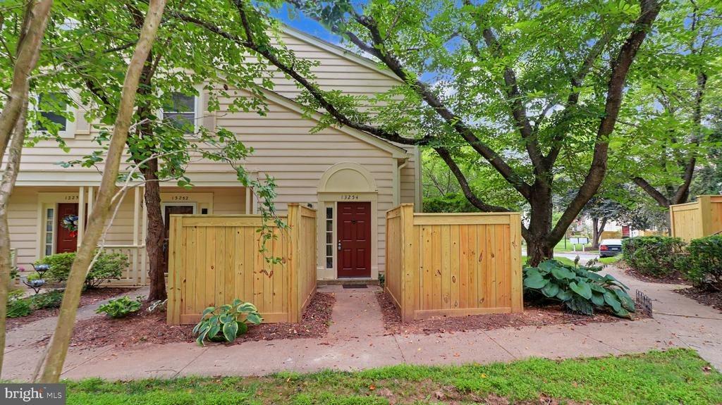 Meander Cove Dr, Germantown, MD 20874