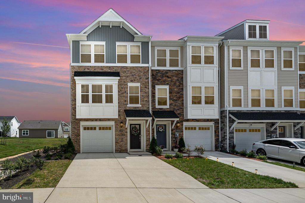 Corvin Pl, White Plains, MD 20695