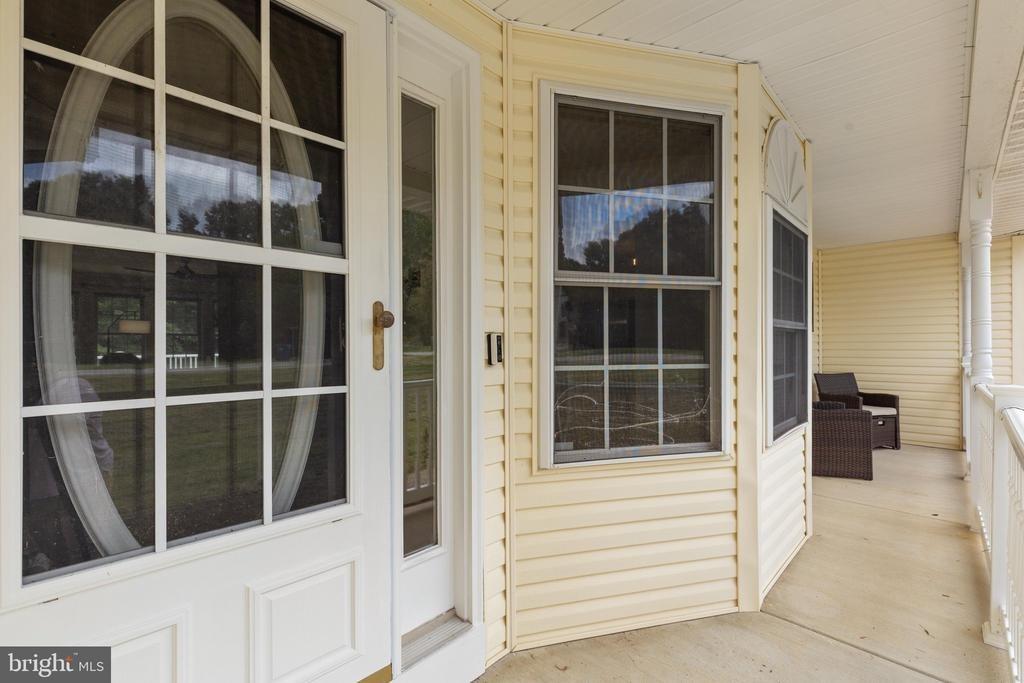 Hawkins Gate Rd, La Plata, MD 20646