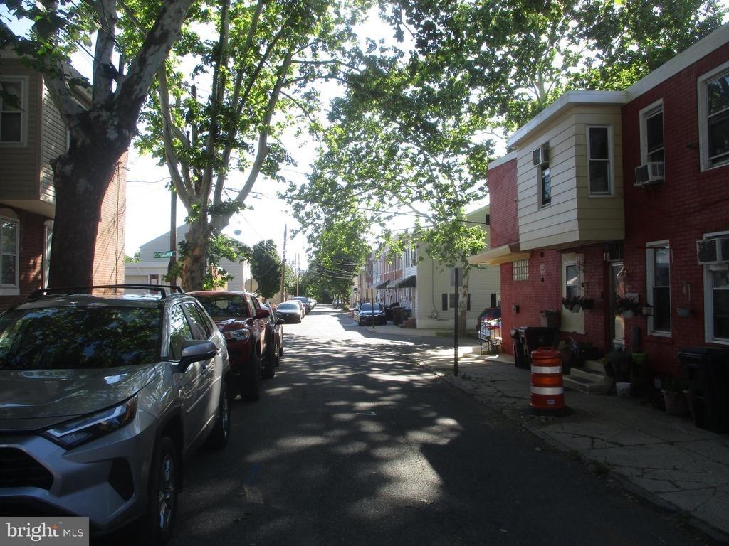 Wright St, Wilmington, DE 19805