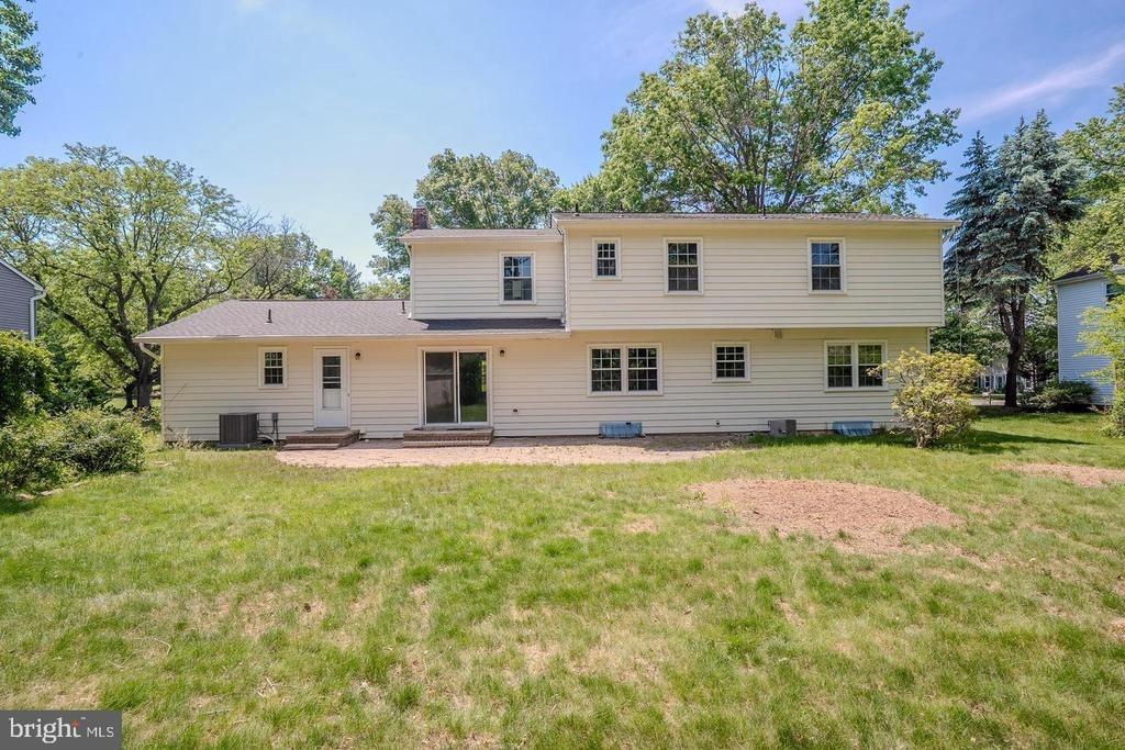 Parker Rd, Plainsboro, NJ 08536