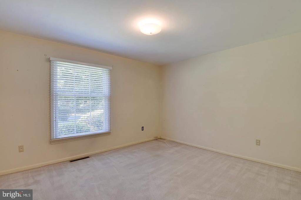 Post Rd, Vienna, VA 22181